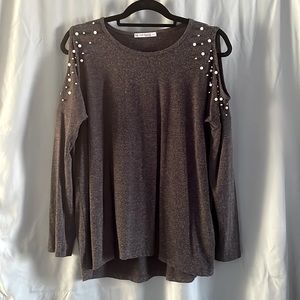 AQE Fashion, Large, charcoal cold-shoulder top
